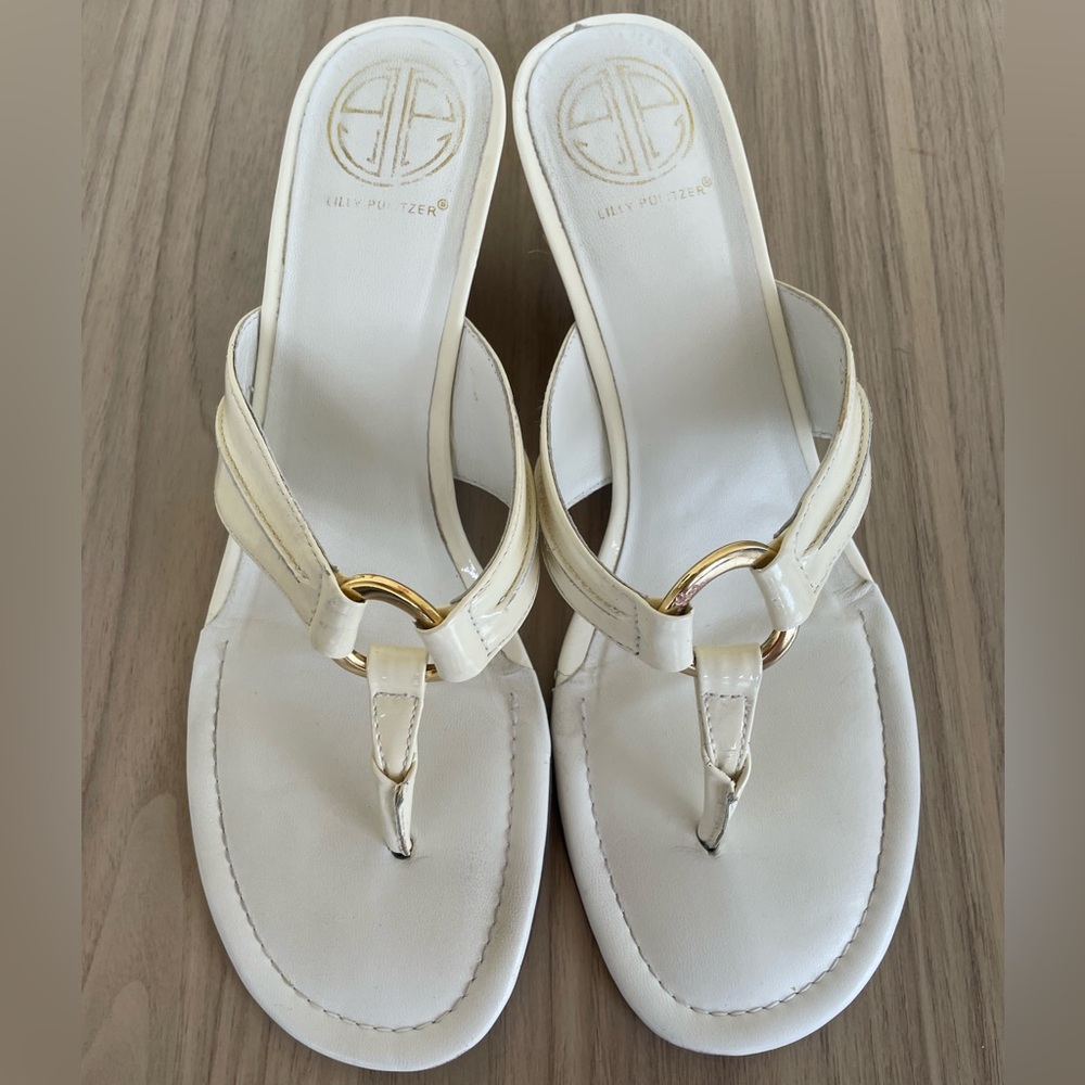 Lilly Pulitzer Cream Sandals with Gold Accent